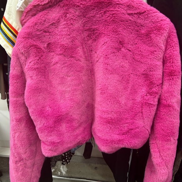 Forever 21 Vibrant Pink Teddy Jacket - Picture 5 of 5